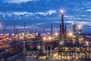 Lukoil and MOL Group are seeking ways to circumvent Ukrainian sanctions to continue earning petrodollars for the Russian war. Pictured is the largest MOL Group refinery in Százhalombatta.