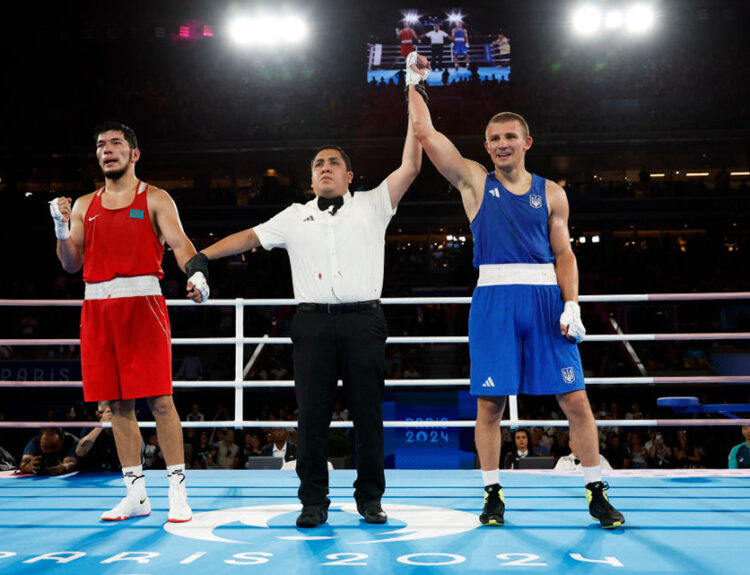 Ukrainian Boxer Oleksandr Khyzhniak Wins